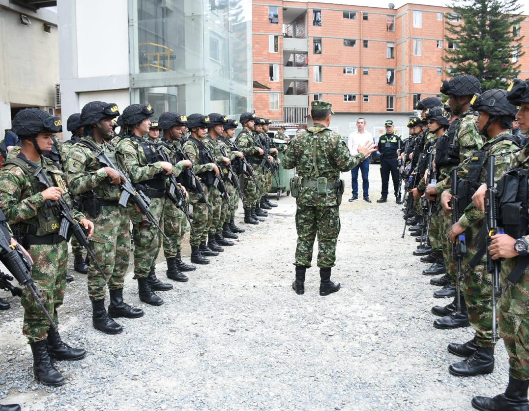 Llegada del Gaula Militar a Itagüí