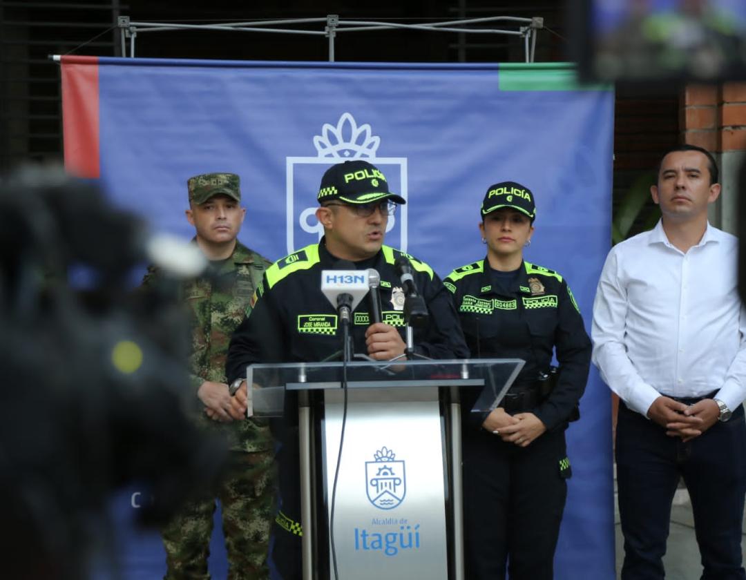 Rueda de prensa de la Secretaría de Seguridad de Itagüí y la Policía 